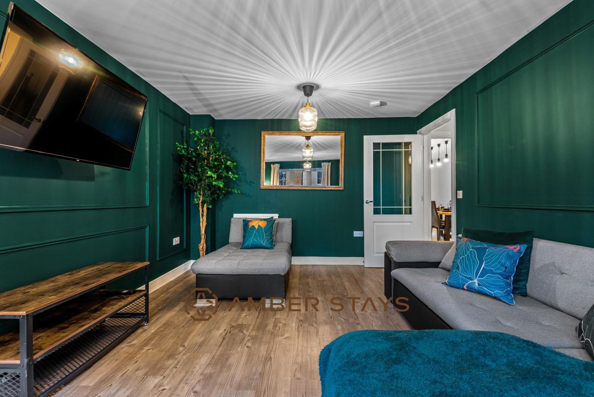 Spacious 5 Bed House In Reading By Amber Stays, Perfect For Business & Contractors, Sleeps 12! Extérieur photo